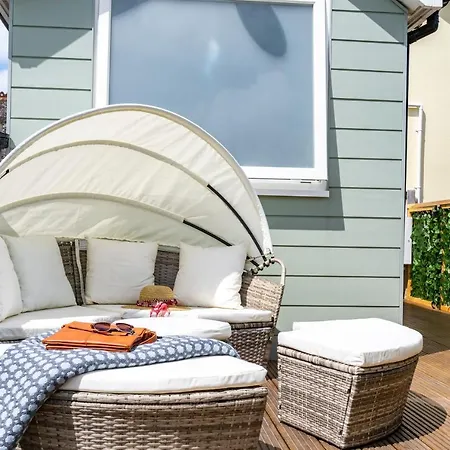 High House Retreat, Luxurious 2 Bed With Hot Tub,